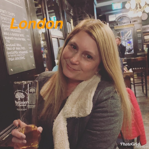 Meet your Posher, Sabrina - Picture 5 of 5